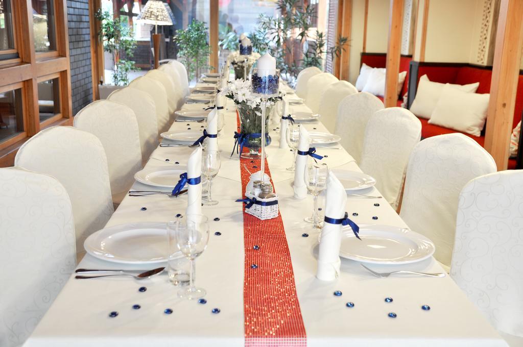 Ahotel Czechowice-Dziedzice Εξωτερικό φωτογραφία